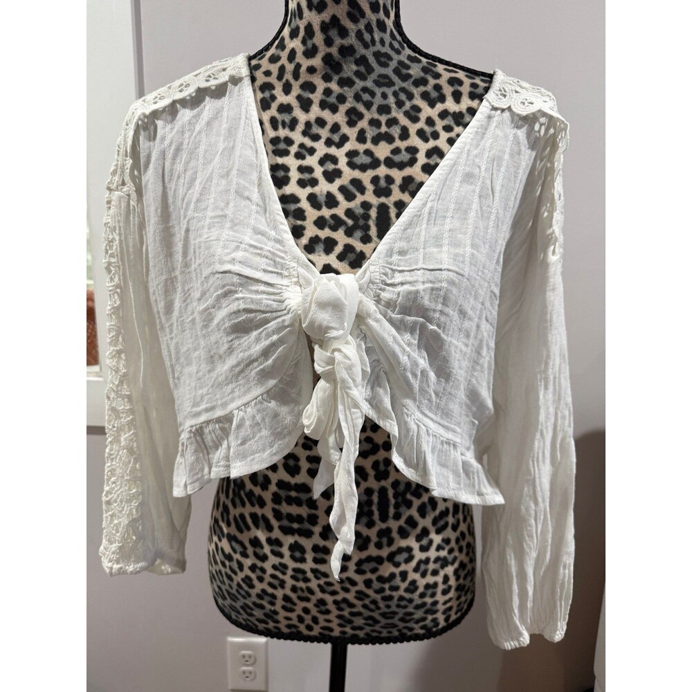American Eagle white gauzy tie-front shirt lace NWT NEW size large